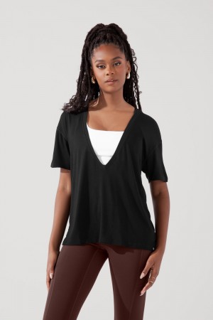 POPFLEX Daring Deep V Tee Schwarz | 49QMJCLOP