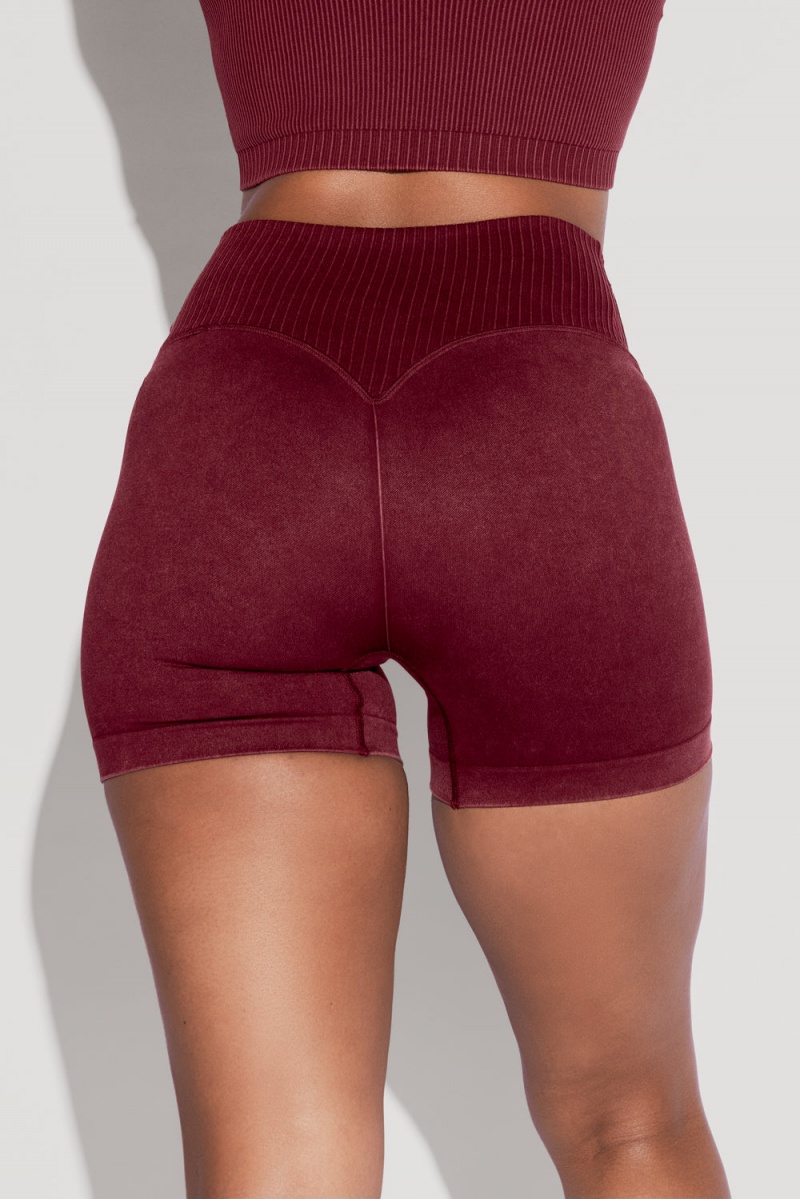 POPFLEX Crisscross Hourglass® Seamless Midi Shorts Garnet | 75GUIQWAF