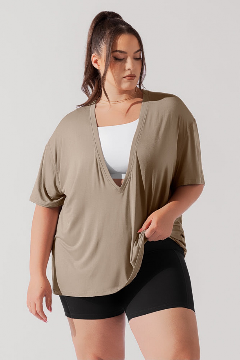 POPFLEX Daring Deep V Tee Shiitake | 29RIJXHDE