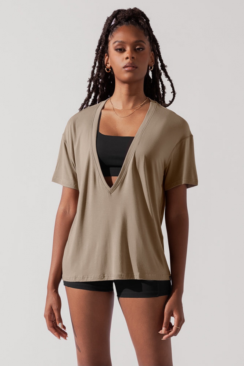 POPFLEX Daring Deep V Tee Shiitake | 29RIJXHDE